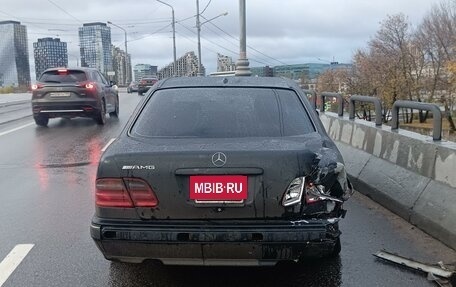 Mercedes-Benz E-Класс, 1999 год, 300 000 рублей, 5 фотография