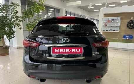 Infiniti QX70, 2016 год, 2 549 000 рублей, 6 фотография