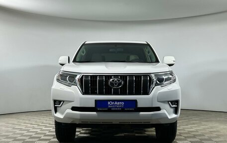 Toyota Land Cruiser Prado 150 рестайлинг 2, 2022 год, 7 449 000 рублей, 2 фотография