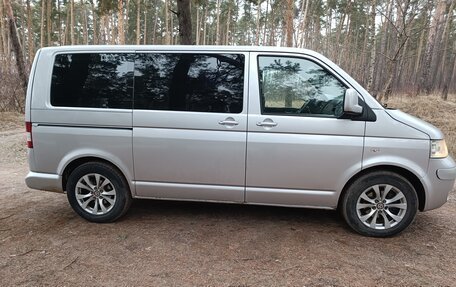 Volkswagen Caravelle T5, 2008 год, 1 165 000 рублей, 7 фотография