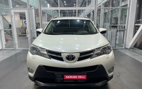 Toyota RAV4, 2014 год, 2 010 000 рублей, 2 фотография