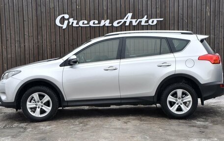 Toyota RAV4, 2014 год, 2 250 000 рублей, 2 фотография