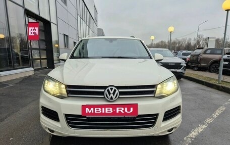 Volkswagen Touareg III, 2011 год, 1 749 000 рублей, 4 фотография