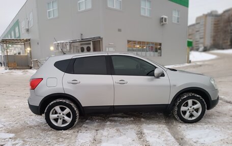 Nissan Qashqai, 2009 год, 869 000 рублей, 2 фотография