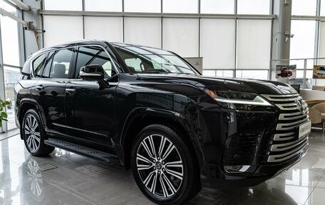 Lexus LX, 2024 год, 21 750 000 рублей, 3 фотография