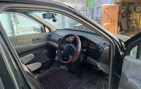 Nissan Rnessa, 1999 год, 390 000 рублей, 7 фотография