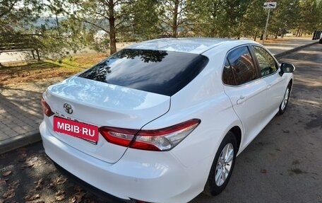 Toyota Camry, 2018 год, 2 650 000 рублей, 7 фотография