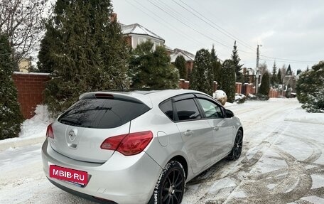 Opel Astra J, 2010 год, 775 000 рублей, 9 фотография