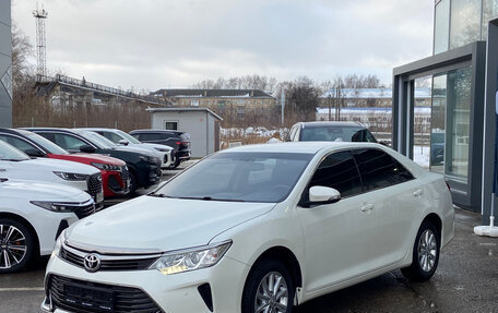 Toyota Camry, 2015 год, 1 939 000 рублей, 2 фотография