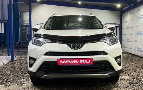 Toyota RAV4, 2018 год, 2 599 000 рублей, 7 фотография