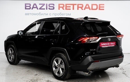 Toyota RAV4, 2019 год, 3 360 000 рублей, 7 фотография