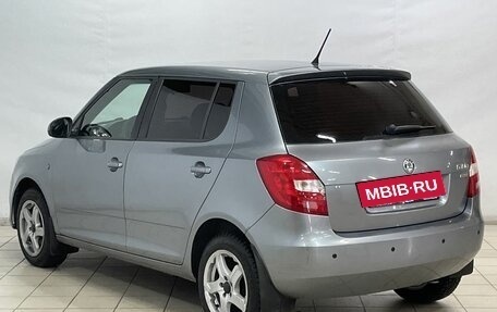 Skoda Fabia II, 2012 год, 929 000 рублей, 5 фотография