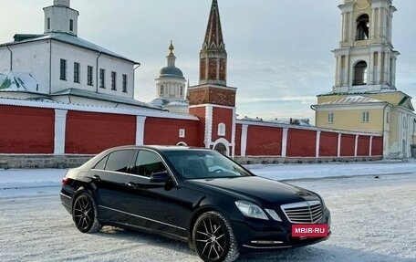 Mercedes-Benz E-Класс, 2011 год, 1 370 000 рублей, 6 фотография