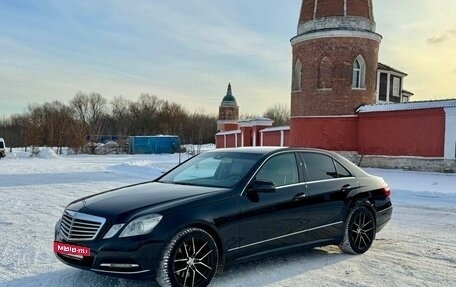 Mercedes-Benz E-Класс, 2011 год, 1 370 000 рублей, 3 фотография