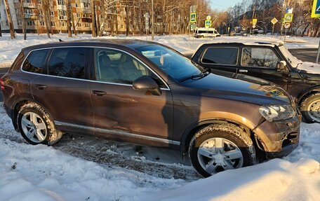 Volkswagen Touareg III, 2011 год, 1 490 000 рублей, 7 фотография