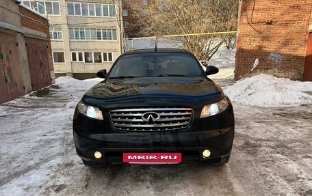 Infiniti FX I, 2004 год, 890 000 рублей, 3 фотография