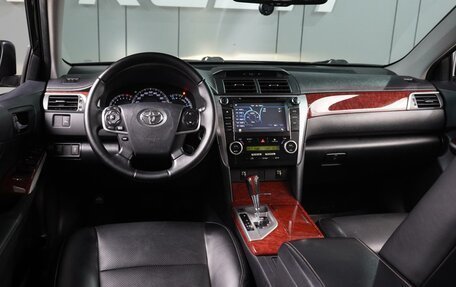 Toyota Camry, 2013 год, 1 784 000 рублей, 6 фотография