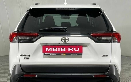 Toyota RAV4, 2021 год, 2 925 000 рублей, 6 фотография