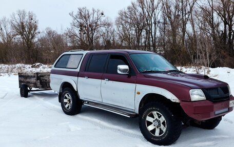 Mitsubishi L200 III рестайлинг, 2001 год, 600 000 рублей, 1 фотография