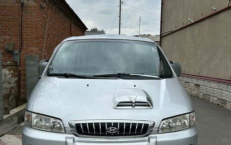 Hyundai Starex I рестайлинг, 2004 год, 650 000 рублей, 6 фотография