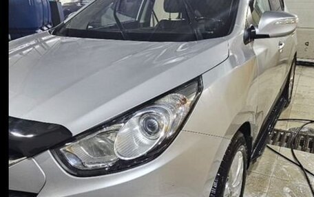 Hyundai ix35 I рестайлинг, 2013 год, 1 200 000 рублей, 2 фотография