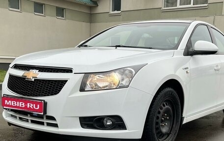 Chevrolet Cruze II, 2011 год, 939 000 рублей, 1 фотография