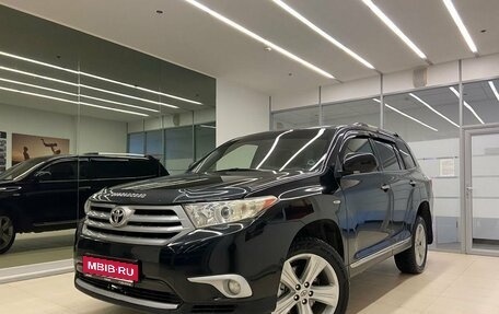 Toyota Highlander III, 2011 год, 1 934 000 рублей, 1 фотография