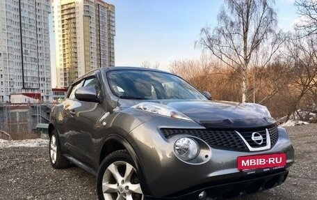 Nissan Juke II, 2011 год, 1 100 000 рублей, 2 фотография