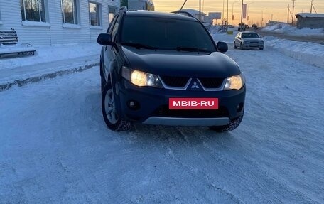 Mitsubishi Outlander III рестайлинг 3, 2008 год, 1 250 000 рублей, 2 фотография