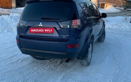 Mitsubishi Outlander III рестайлинг 3, 2008 год, 1 250 000 рублей, 4 фотография