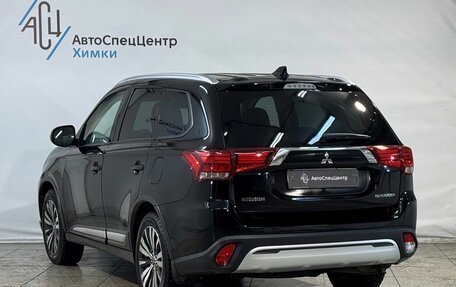 Mitsubishi Outlander III рестайлинг 3, 2019 год, 2 149 800 рублей, 15 фотография