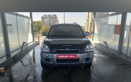 Hyundai Tucson III, 2006 год, 990 000 рублей, 2 фотография