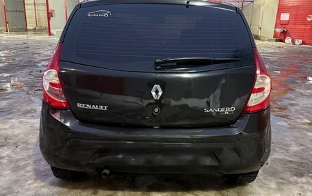 Renault Logan I, 2010 год, 555 000 рублей, 3 фотография