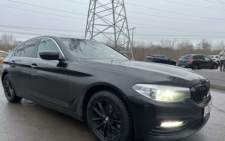 BMW 5 серия, 2018 год, 2 100 000 рублей, 3 фотография