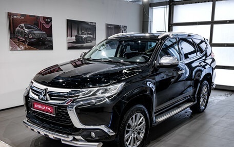 Mitsubishi Pajero Sport III рестайлинг, 2017 год, 2 680 000 рублей, 1 фотография