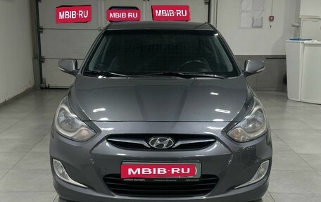 Hyundai Solaris II рестайлинг, 2011 год, 849 900 рублей, 2 фотография