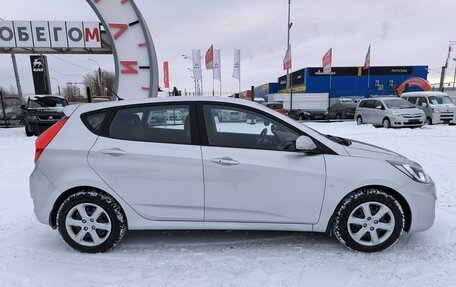 Hyundai Solaris II рестайлинг, 2012 год, 999 000 рублей, 8 фотография