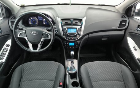 Hyundai Solaris II рестайлинг, 2012 год, 999 000 рублей, 17 фотография