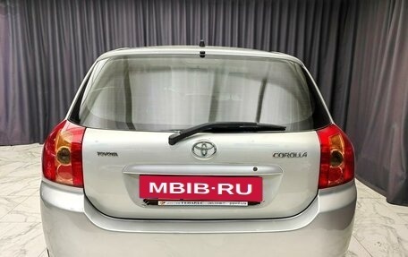 Toyota Corolla, 2004 год, 780 000 рублей, 5 фотография