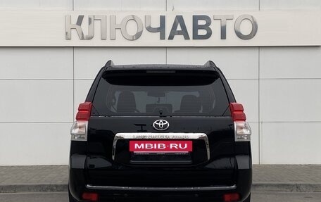 Toyota Land Cruiser Prado 150 рестайлинг 2, 2010 год, 3 750 000 рублей, 5 фотография