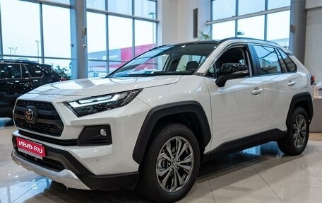 Toyota RAV4, 2024 год, 4 990 000 рублей, 1 фотография