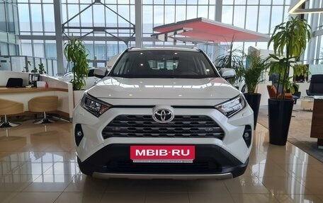 Toyota RAV4, 2023 год, 5 750 000 рублей, 2 фотография