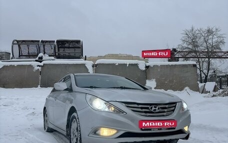 Hyundai Sonata VI, 2011 год, 1 170 000 рублей, 3 фотография