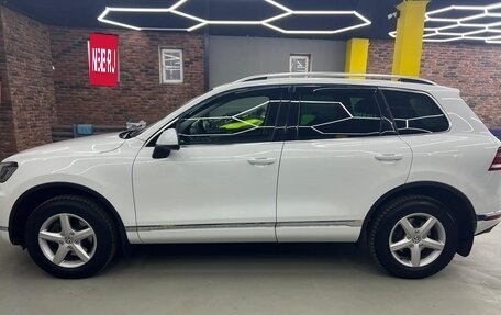 Volkswagen Touareg III, 2016 год, 3 900 000 рублей, 2 фотография