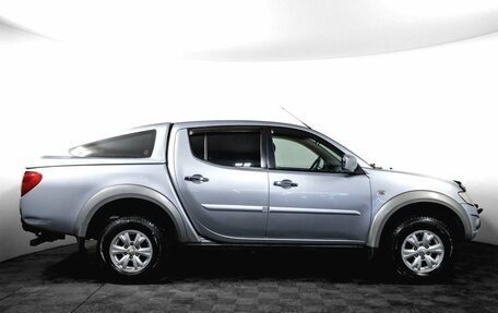 Mitsubishi L200 IV рестайлинг, 2011 год, 1 200 000 рублей, 4 фотография