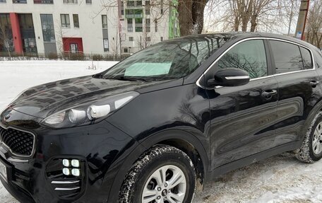 KIA Sportage IV рестайлинг, 2017 год, 2 099 000 рублей, 11 фотография