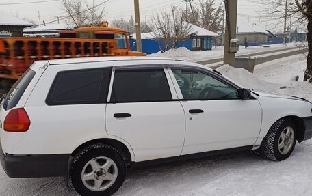 Mazda Familia Y10, 1999 год, 300 000 рублей, 5 фотография