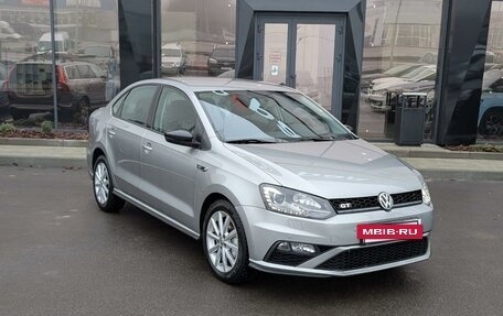 Volkswagen Polo VI (EU Market), 2017 год, 1 390 000 рублей, 2 фотография