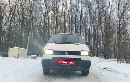 Volkswagen Transporter T4, 1996 год, 870 000 рублей, 3 фотография