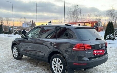 Volkswagen Touareg III, 2010 год, 3 150 000 рублей, 10 фотография